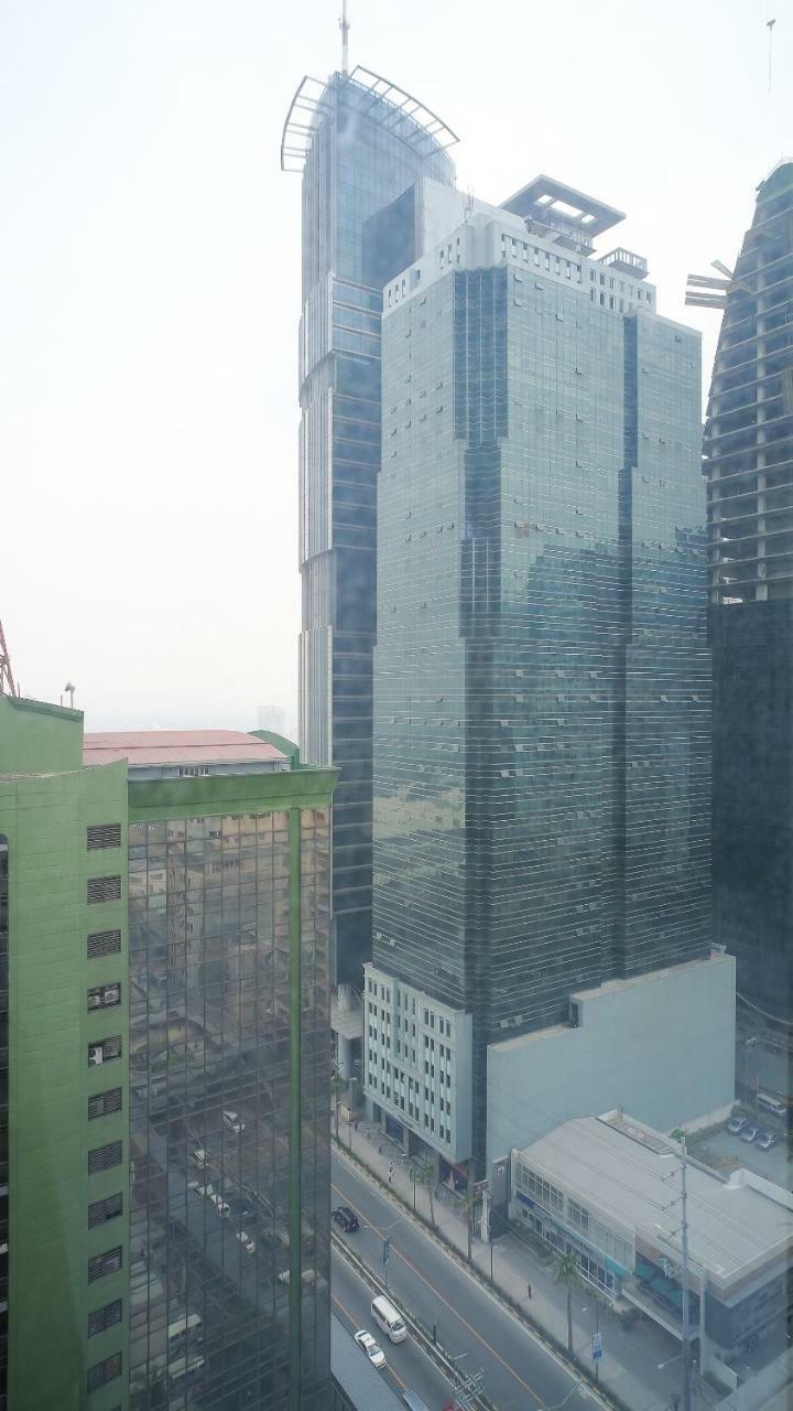 Currency Serviced Suites マニラ市 エクステリア 写真